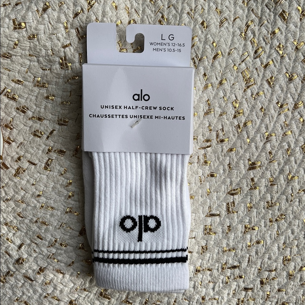 Alo Yoga Unisex Half-Crew Throwback Sock
